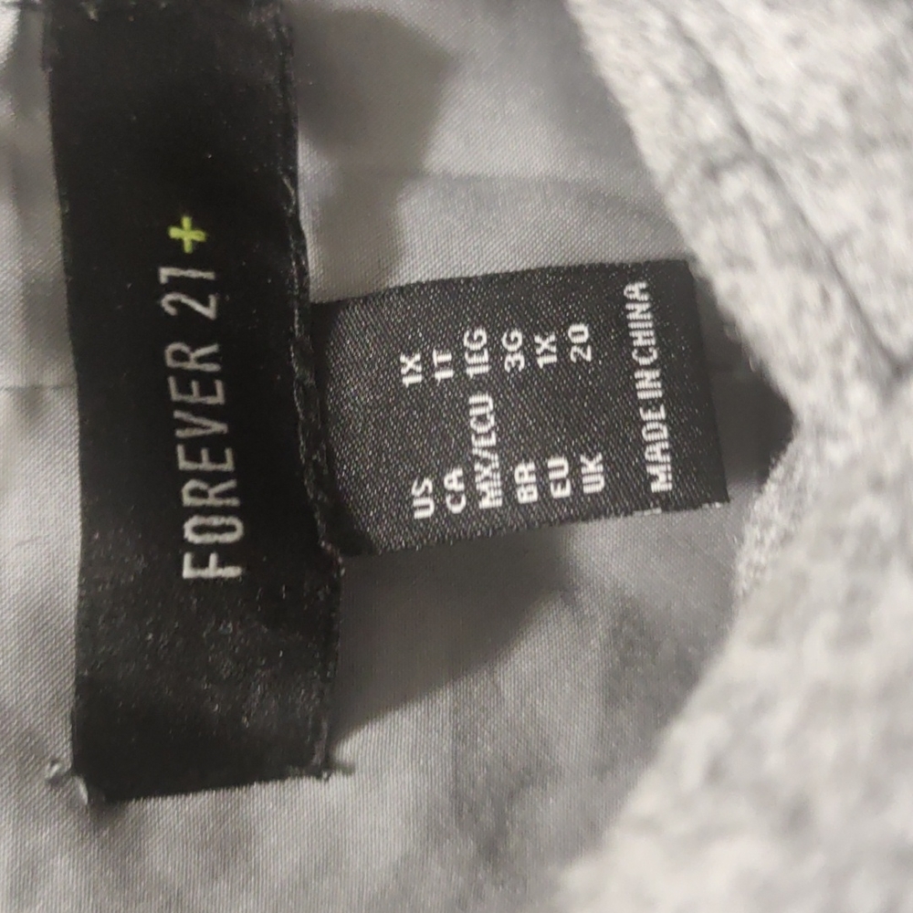 I've only wore it a few times and I don't like it no more.